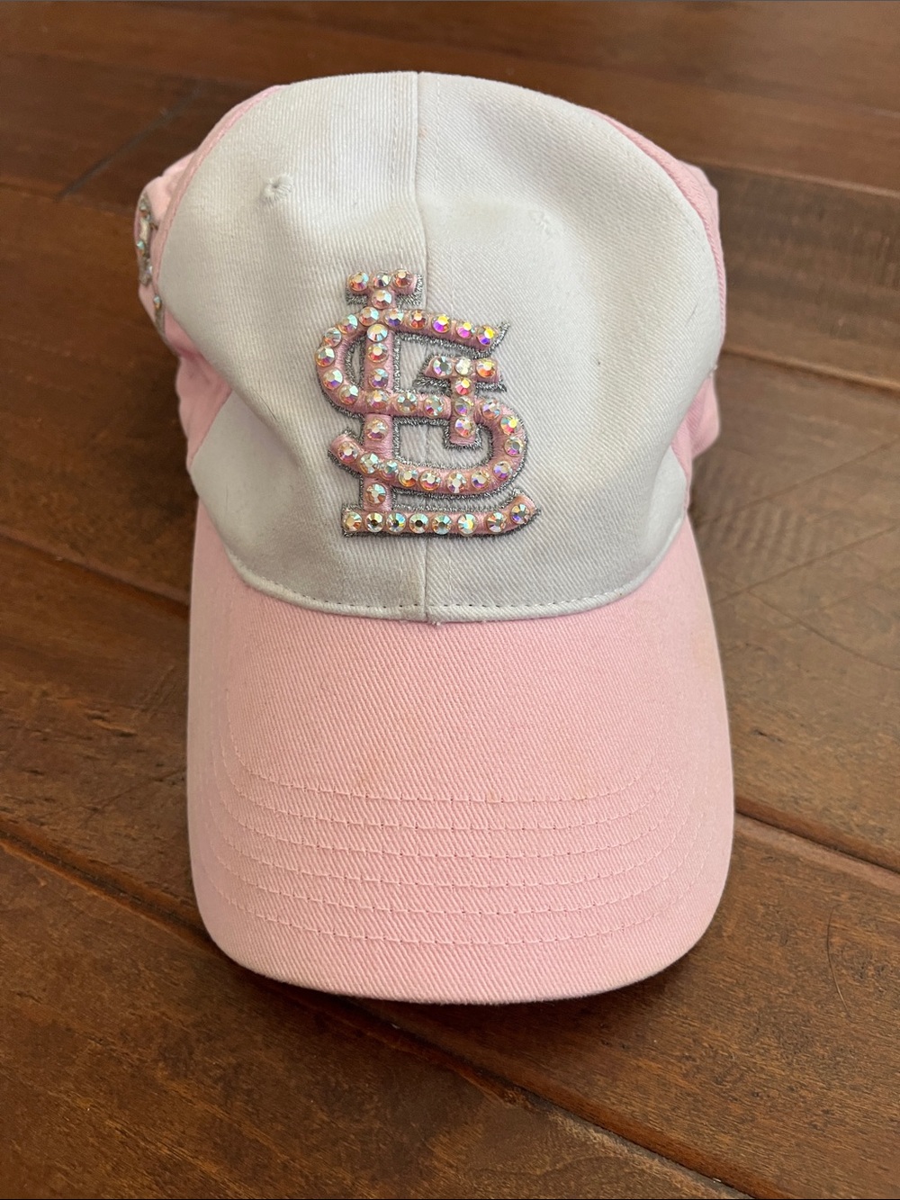 St. Louis Cardinals Baseball Cap #5 adjustable.